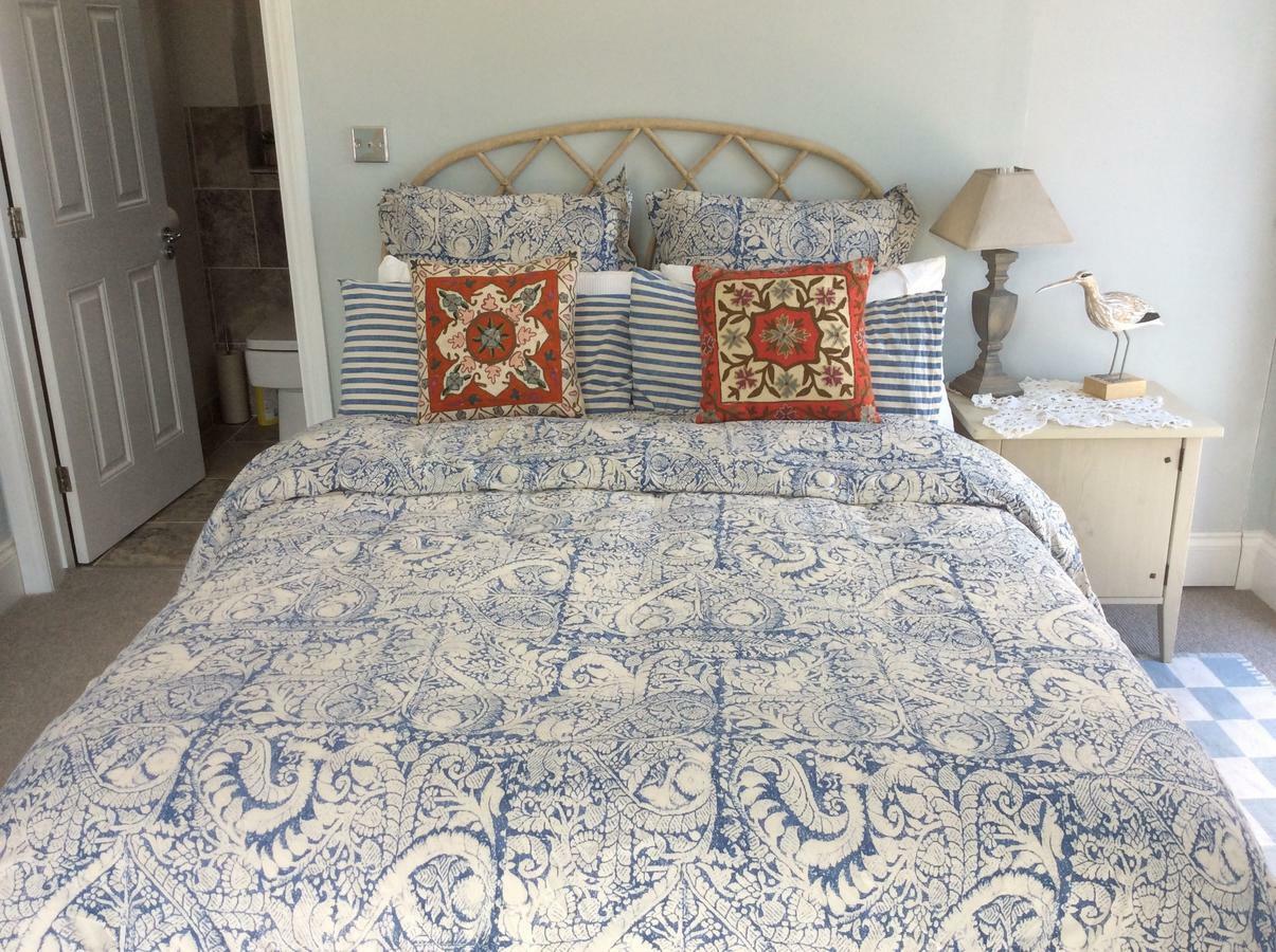 Compass Rose Bed & Breakfast Dartmouth Ngoại thất bức ảnh