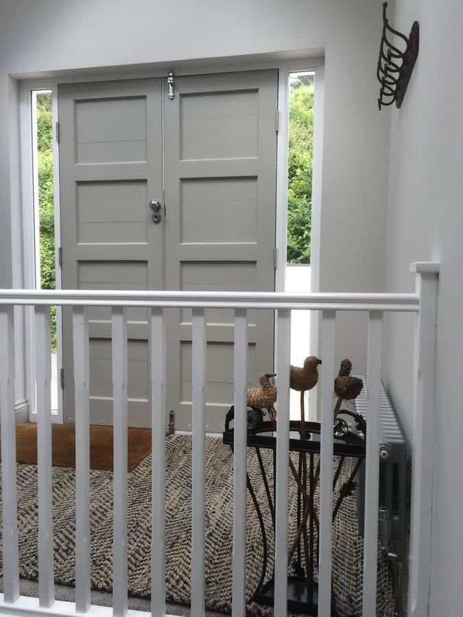 Compass Rose Bed & Breakfast Dartmouth Ngoại thất bức ảnh